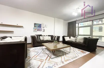 Apartment - 2 Bedrooms - 3 Bathrooms for rent in Al Juffair - Capital Governorate