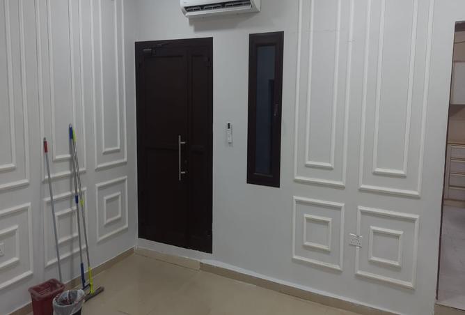 984595 - Property Main Image