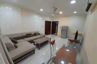صورة لـ غرفة المعيشة / غرفة الطعام شقة - غرفة نوم - 1 حمام للايجار في بو غزال - المنامة - محافظة العاصمة ، صورة رقم 1