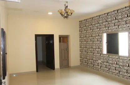 Apartment - 2 Bedrooms - 2 Bathrooms for rent in Janabiya - Northern Governorate