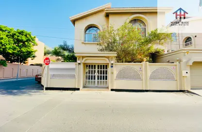 فيلا - 4 غرف نوم - 4 حمامات للايجار في الماحوز - المنامة - محافظة العاصمة