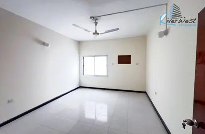 Apartment - 4 Bedrooms - 5 Bathrooms for rent in Segaya - Manama - Capital Governorate
