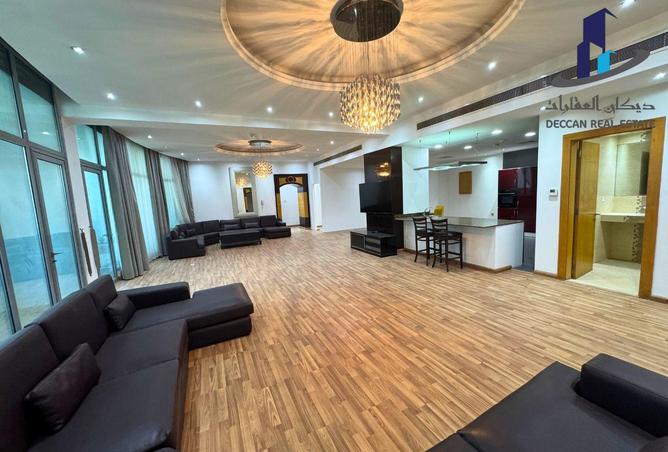 989056 - Property Main Image