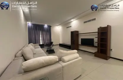 Short Term  and  Hotel Apartment - 2 Bedrooms - 3 Bathrooms for rent in Busaiteen - Muharraq Governorate