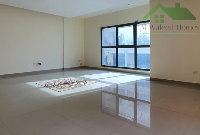 803427 - Property Image 2