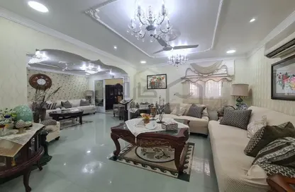 Villa - 3 Bedrooms - 4 Bathrooms for sale in Busaiteen - Muharraq Governorate