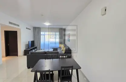 Apartment - 2 Bedrooms - 2 Bathrooms for rent in Al Juffair - Capital Governorate