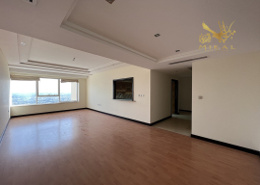 Apartment - 3 bedrooms - 4 bathrooms for rent in Sanabis - Manama - Capital Governorate