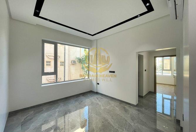 974194 - Property Main Image