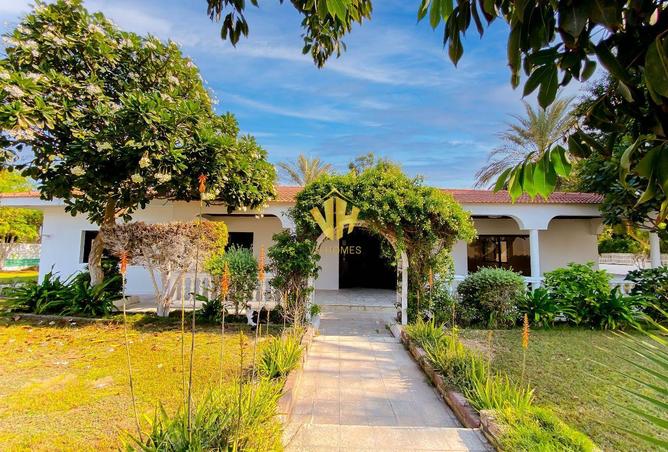 988677 - Property Main Image