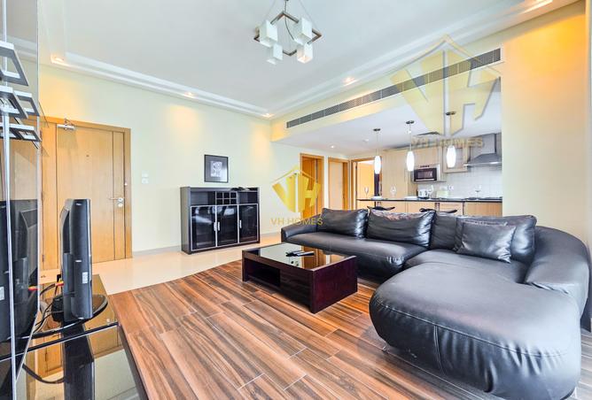 982599 - Property Image 2