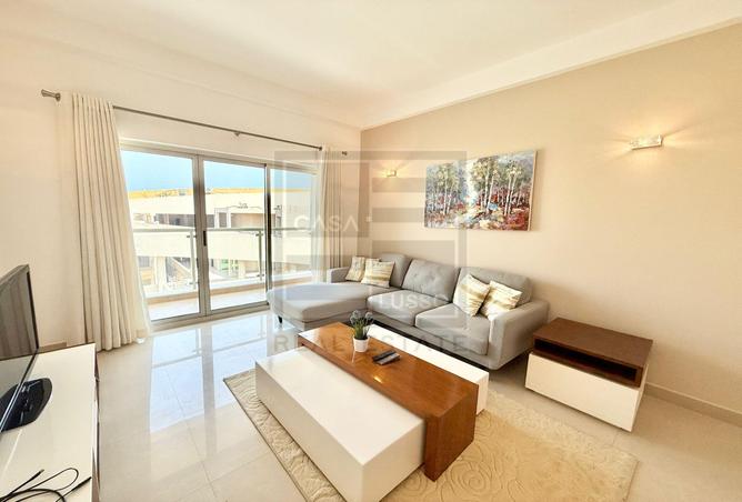 955507 - Property Image 2