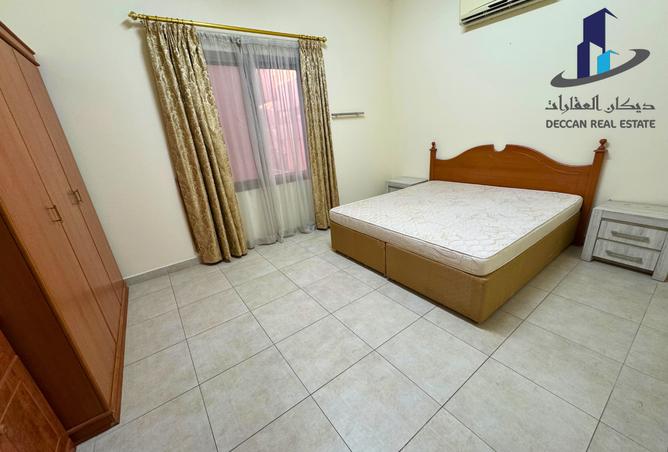954827 - Property Image 2
