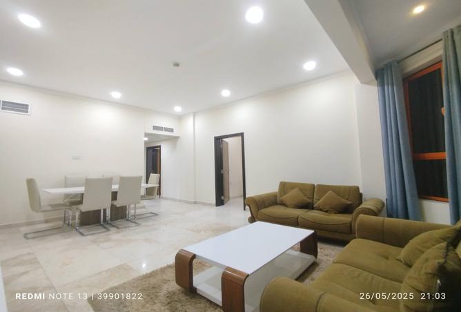 958801 - Property Image 2