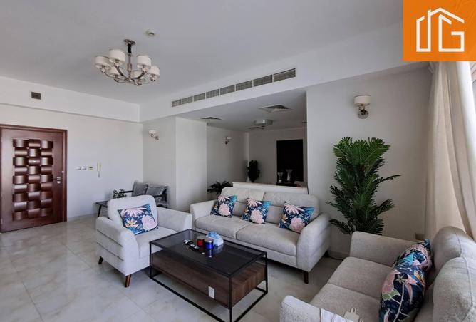 957216 - Property Image 2
