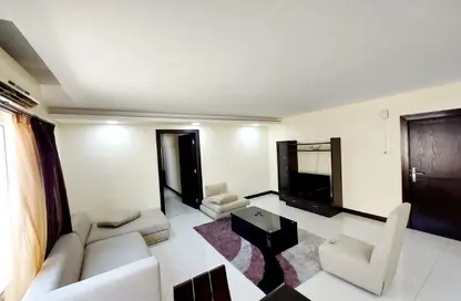 Apartment - 2 Bedrooms - 2 Bathrooms for rent in Seef - Capital Governorate