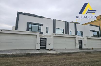 Villa - 4 Bedrooms - 5 Bathrooms for sale in Saar - Northern Governorate