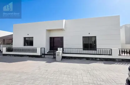 Villa - 3 Bedrooms - 3 Bathrooms for rent in Janabiya - Northern Governorate