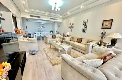 Apartment - 3 Bedrooms - 4 Bathrooms for rent in Abraj Al Lulu - Manama - Capital Governorate