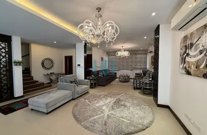 Villa - 5 Bedrooms - 6 Bathrooms for sale in Al Noor - Diyar Al Muharraq - Muharraq Governorate