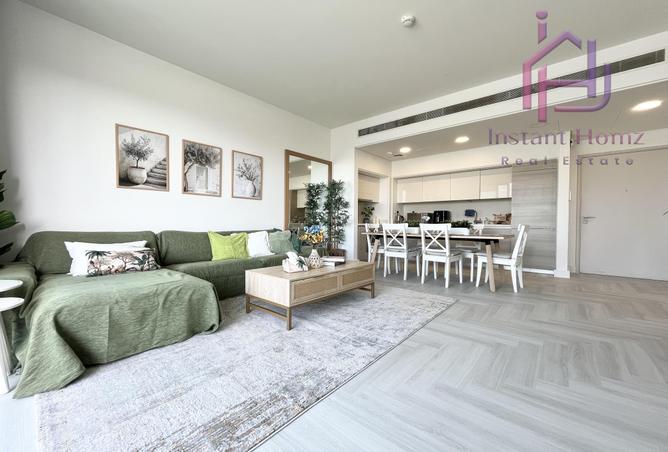 985633 - Property Image 2