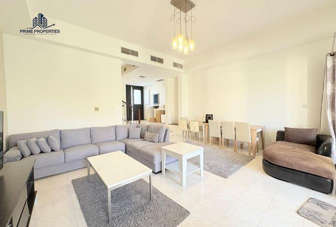 988017 - Property Image 3