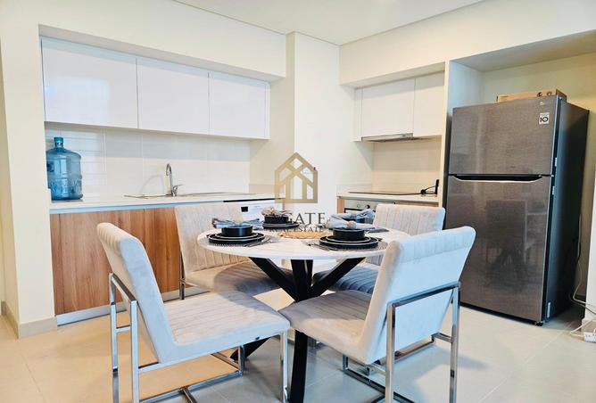 956820 - Property Image 2