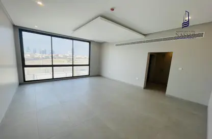 Whole Building - Studio - 3 Bathrooms for rent in Manama - Capital Governorate