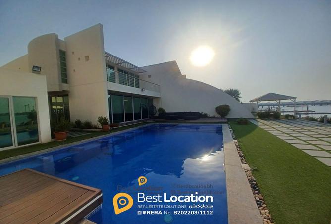905994 - Property Image 2