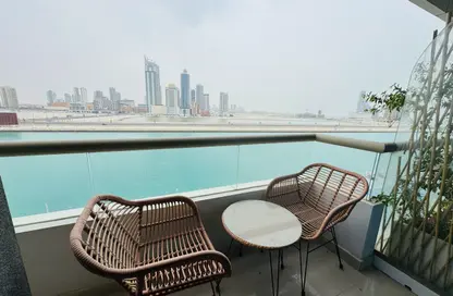 Apartment - 2 Bedrooms - 3 Bathrooms for rent in Reef Island - Capital Governorate