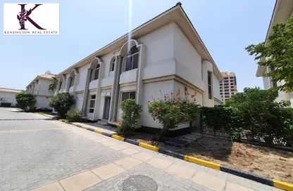 Compound - 4 Bedrooms - 4 Bathrooms for rent in Mahooz - Manama - Capital Governorate