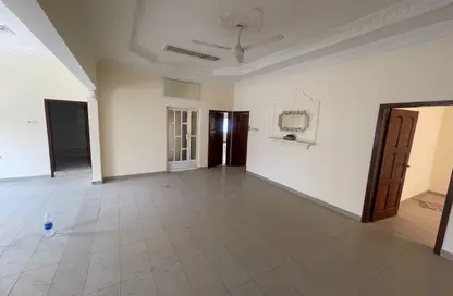 Villa - 7 Bedrooms - 6 Bathrooms for rent in Bu Kowarah - Riffa - Southern Governorate