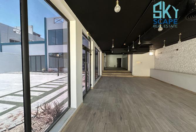 951700 - Property Image 2