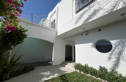 Villa - 3 Bedrooms - 4 Bathrooms for rent in Saar - Northern Governorate