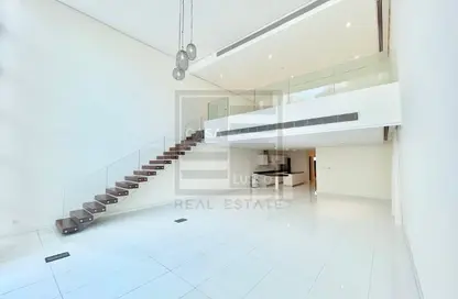 Villa - 5 Bedrooms - 4 Bathrooms for sale in Najma - Amwaj Islands - Muharraq Governorate