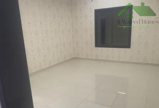 976356 - Property Image 3