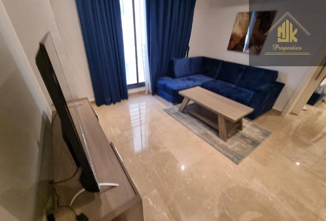 985312 - Property Image 2