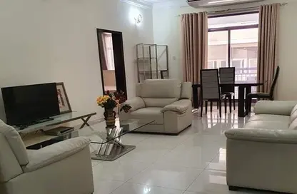 Apartment - 2 Bedrooms - 2 Bathrooms for rent in Al Juffair - Capital Governorate