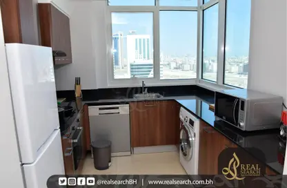 Kitchen image for: Apartment - 1 Bedroom - 2 Bathrooms for sale in Sanabis - Manama - Capital Governorate, Image 1