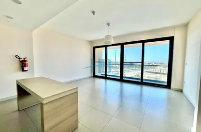 Apartment - 2 Bedrooms - 2 Bathrooms for rent in Marassi Al Bahrain - Diyar Al Muharraq - Muharraq Governorate