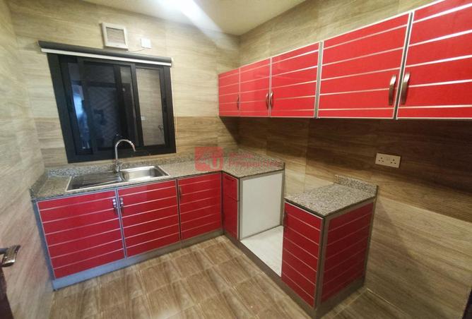 868524 - Property Image 2