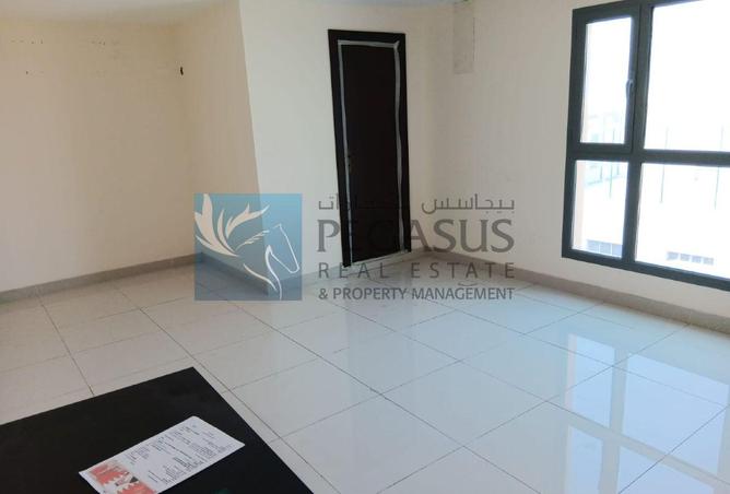 984896 - Property Image 3