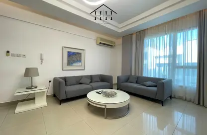 Apartment - 2 Bedrooms - 2 Bathrooms for rent in Tala Island - Amwaj Islands - Muharraq Governorate Apartment - 2 Bedrooms - 2 Bathrooms for rent in Tala Island - Amwaj Islands - Muharraq Governorate