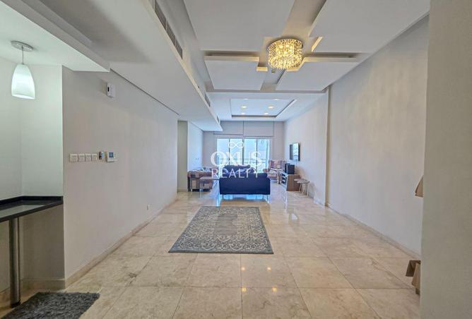 961352 - Property Image 2