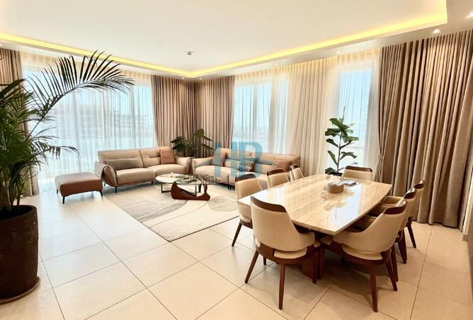 Apartment - 3 Bedrooms - 4 Bathrooms for rent in Marassi Al Bahrain - Diyar Al Muharraq - Muharraq Governorate