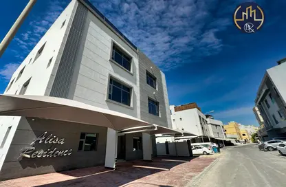 Whole Building - 7+ Bedrooms - 7+ Bathrooms for sale in Maqabah - Northern Governorate