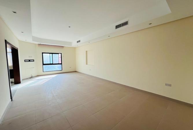 960344 - Property Image 3
