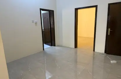 شقة - 2 غرف نوم - 1 حمام للايجار في القضيبية - المنامة - محافظة العاصمة