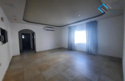 Apartment - 2 Bedrooms - 2 Bathrooms for rent in Hidd - Muharraq Governorate