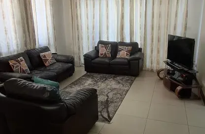 فيلا - 4 غرف نوم - 5 حمامات للبيع في الشروق - ديار المحرق - المحرق